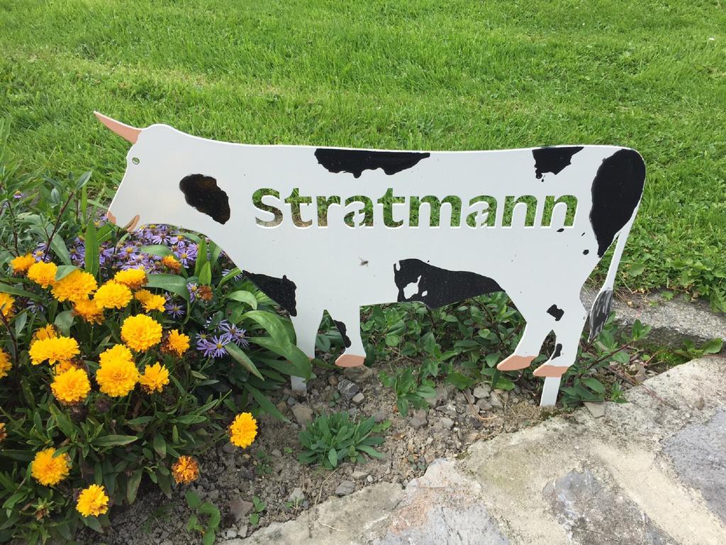 Ferienbauernhof Familie Stratmann Apartment เอสลัวห์ ภายนอก รูปภาพ